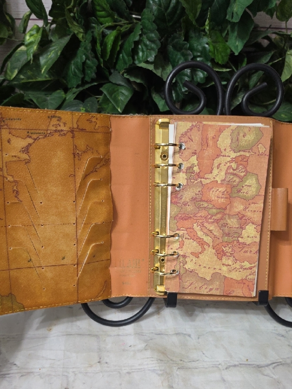 Alviero Martini  Vintage Map-Print Leather Wallet/Notebook in Tan and Brown - Picture 7 of 10